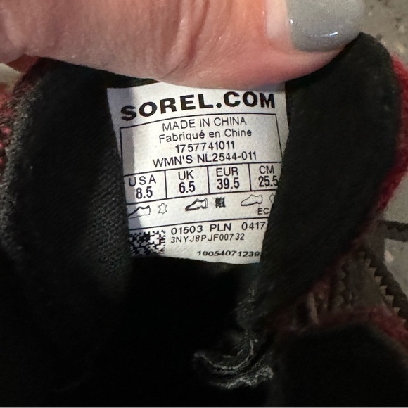 NWT Sorel Out N About Plaid Lace Up Rain Booties red black boots - Picture 7 of 8